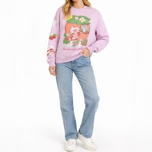 STRAWBERRY SHORTCAKE Graphic Sweatshirt | M | Pink | Nostalgia Cozy